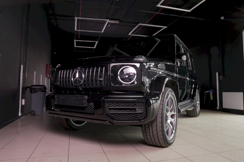 Бронирование пленкой Mercedes G63 AMG 